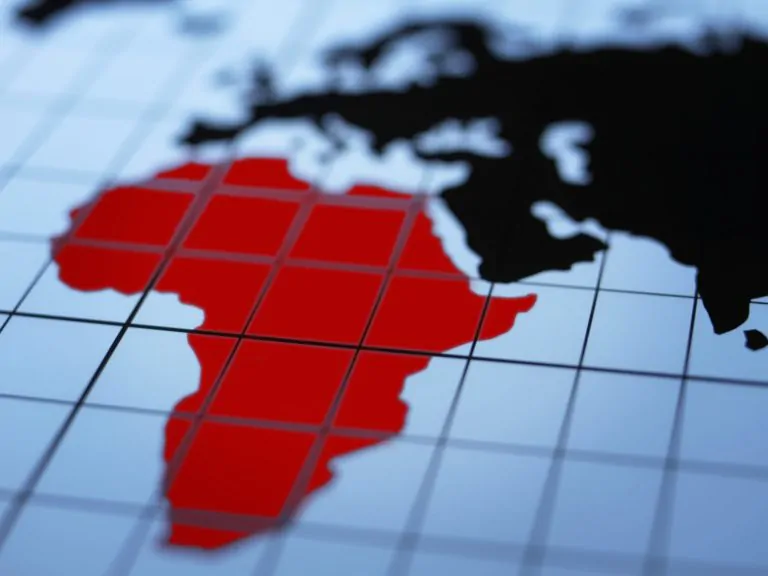 La réponse africaine à l’Occident face aux tentatives du dernier d’interdire la coopération avec la Russie