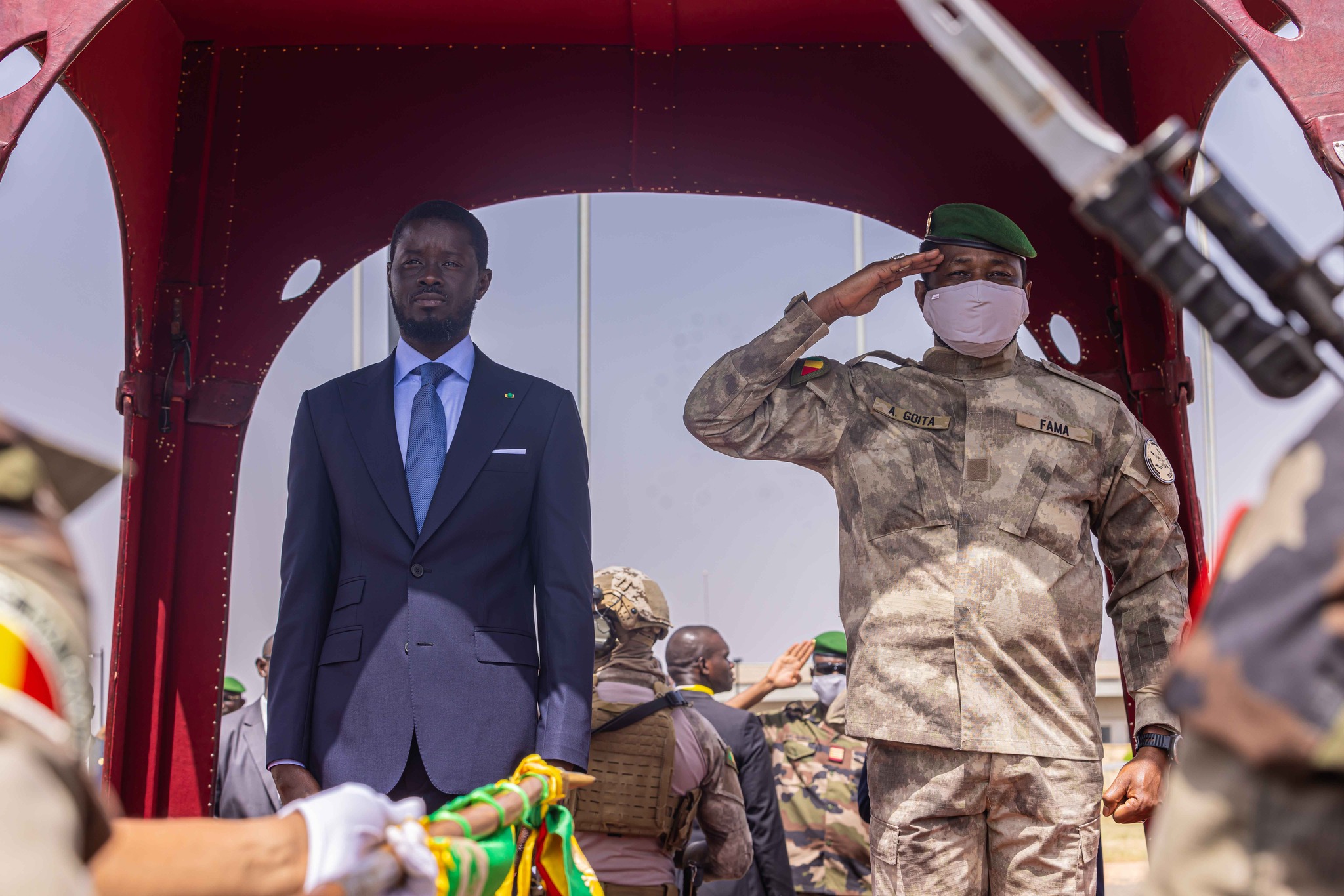 Mali : le président Faye clarifie sa position vis-à-vis de la Cédeao