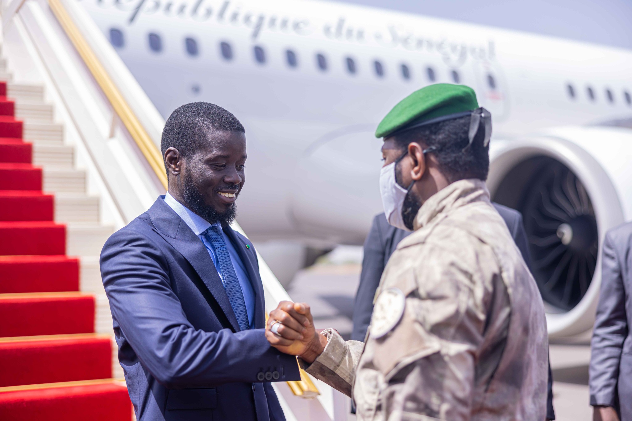 #Mali : Visite d’amitié et de Travail du président sénégalais : Bassirou Diomaye Faye à Bamako pour le renforcement des liens historiques