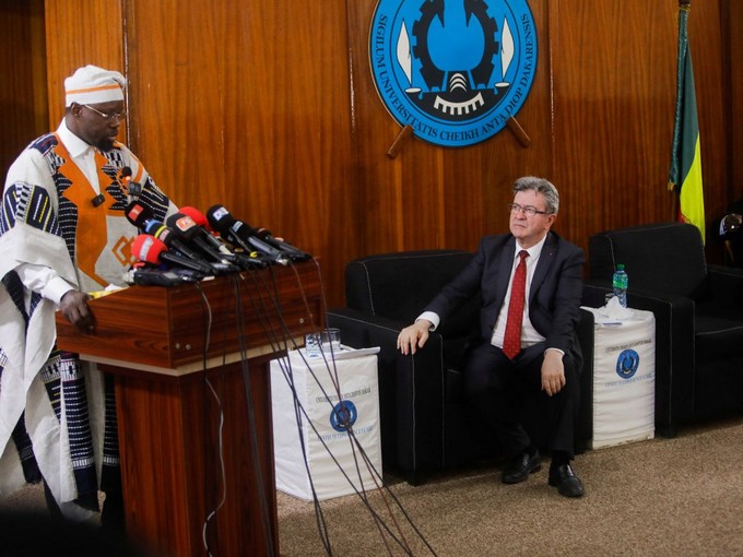 Le Premier ministre sénégalais critique les bases militaires françaises sur le territoire