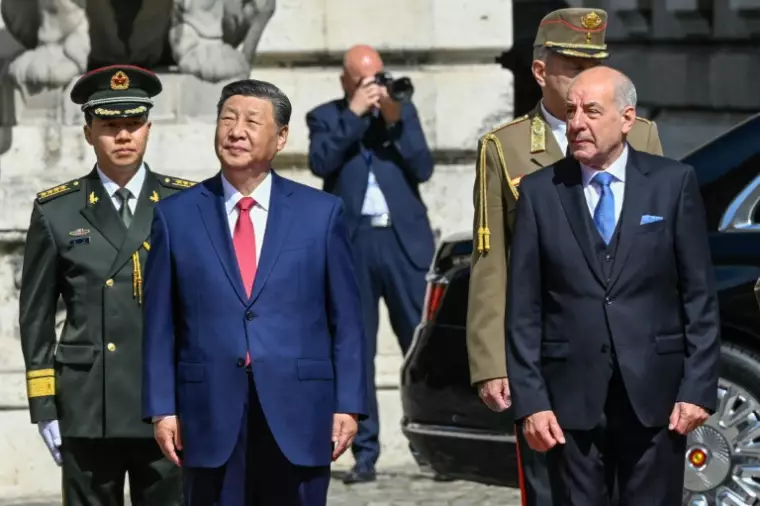 Xi Jinping en Hongrie pour célébrer une "croisière dorée" des relations avec la Chine