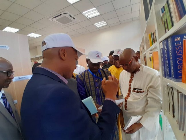 Enseignement supérieur et recherche scientifique :    La bibliothèque universitaire de Kabala inaugurée