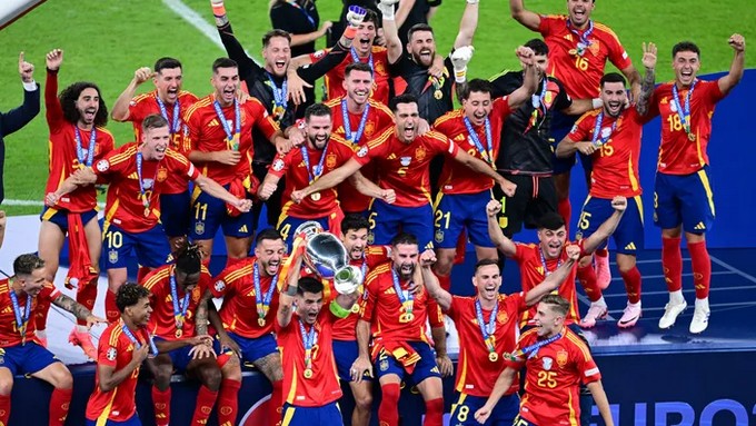 Euro 2024 : l’Espagne s’offre l’Angleterre et rentre dans l’histoire avec un quatrième sacre