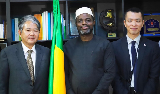 Ministère de la justice et des droits de l'homme : L'ambassadeur du Japon reçu par Kassogué !