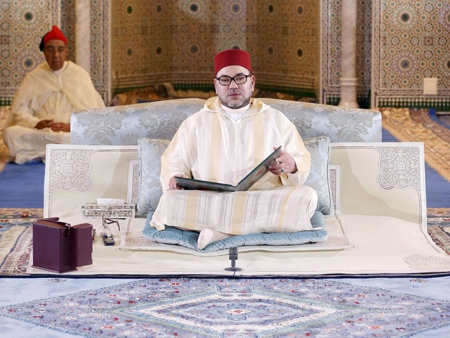 Le Roi Mohammed VI préside, dans la soirée du jeudi 27 mars 2025, la veillée religieuse de Laylat Al Qadr au Palais Royal de Rabat