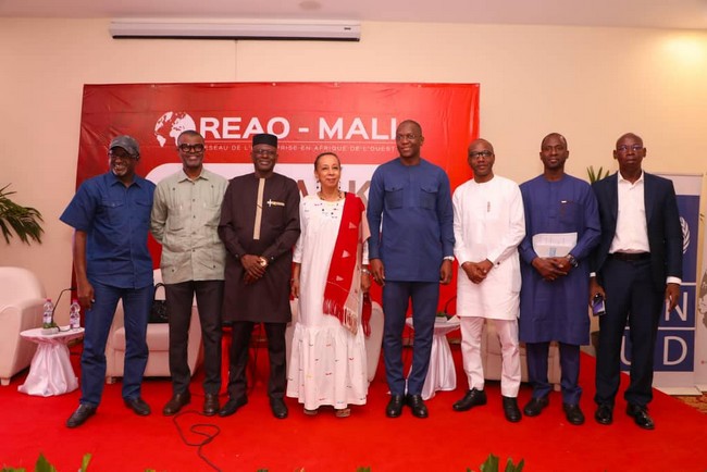 Moussa Touré, Directeur Général de la Banque  Atlantique-Mali au 11e CEO TALK du Reao-Mali :  "Les banques ont injecté plus 4000 milliards F CFA dans l'économie malienne"