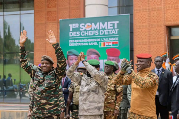 Confédération AES :  Enfin, le Sahel aux Sahéliens