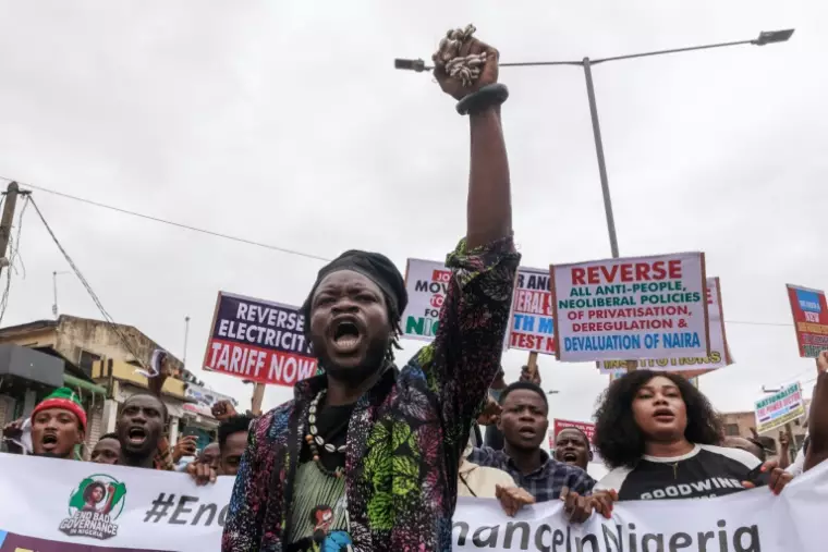 Nigeria : manifestations contre la vie chère, gaz lacrymogènes dans plusieurs villes