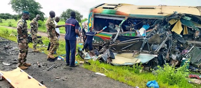 Mali : 14 morts et 29 blessés dans  un accident grave sur la route  nationale six