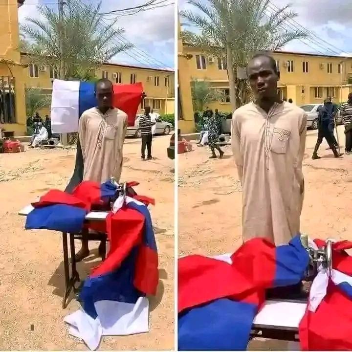 Nigeria: la police a arrêté des manifestants avec des drapeaux russes