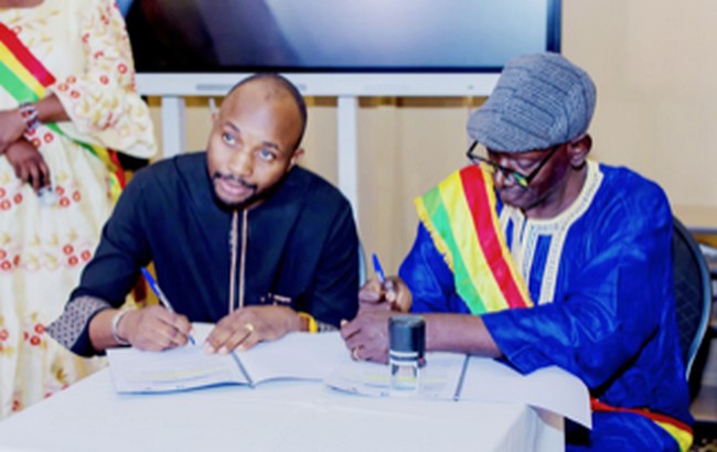 Signature de conventions entre le programme Tounkaranke et 58 communes de Kayes  et Koulikoro pour la digitalisation et l'activation du concept "Point Diaspora "