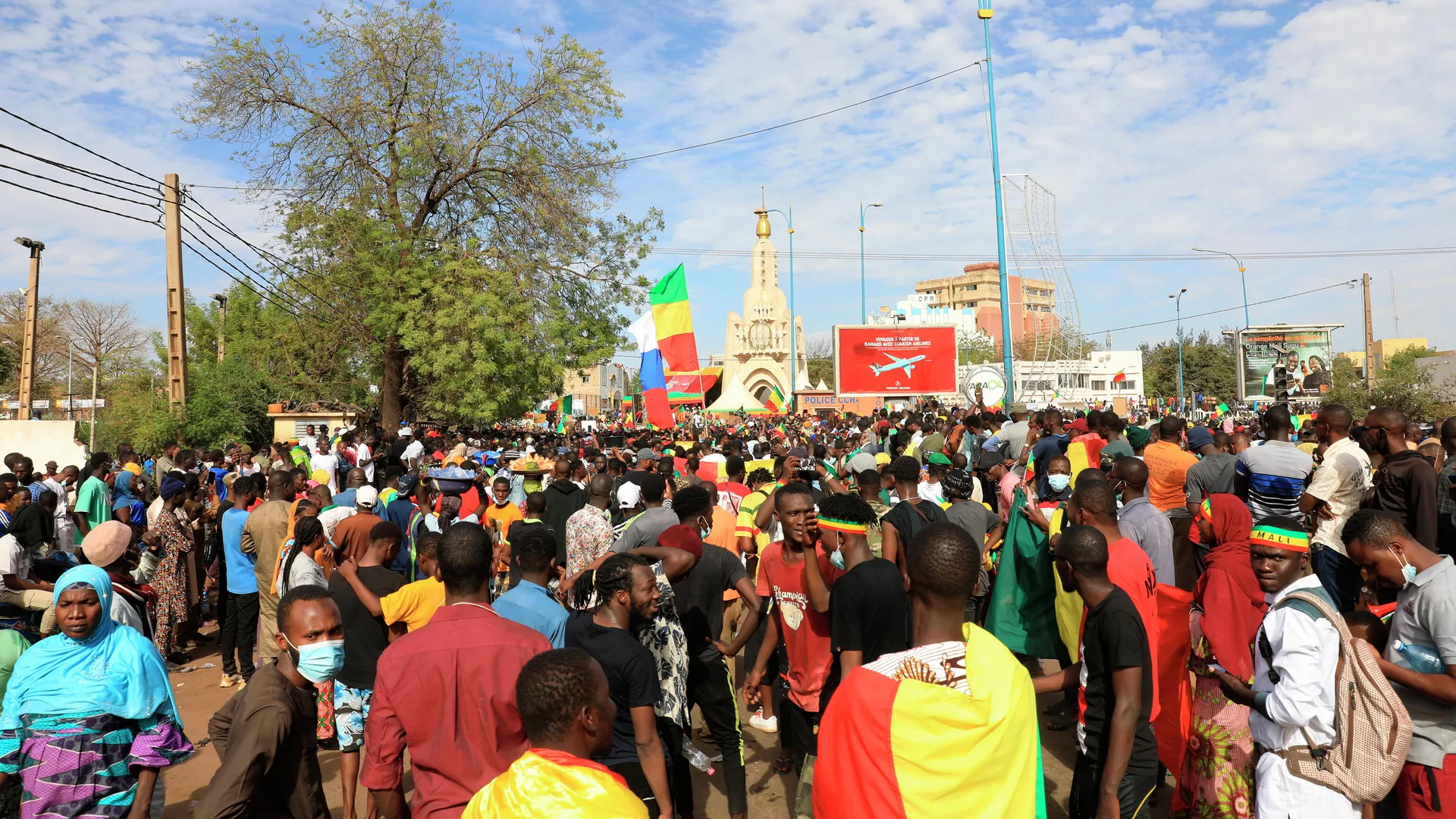 Indépendance du Mali: le 64e anniversaire est signe de "nouveau départ", selon le chef de l'OJPM