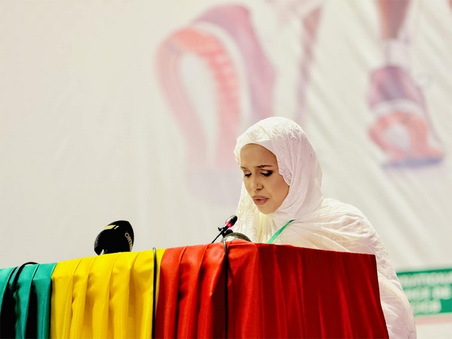 Dr. Lalla Mint Mohamed, directrice du CMS lors de la  journée d'activité sportive en milieu jeune de l'AES : "Cette Journée scientifique est surtout un  carrefour de savoirs et d'échanges"