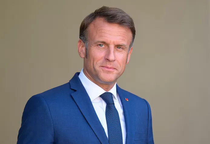 "Penser la paix de demain": Emmanuel Macron estime qu'il faudra "repenser notre rapport à la Russie" après la guerre
