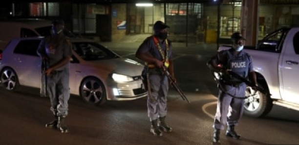 Afrique du Sud: une policière accusée de six meurtres pour des indemnités d'assurance