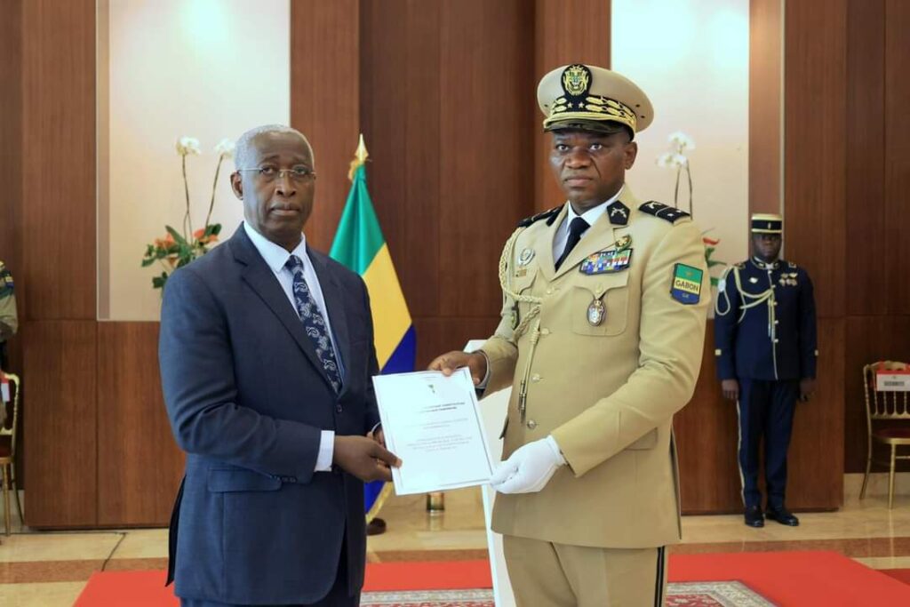 Référendum constitutionnel au Gabon : le « oui »en tête