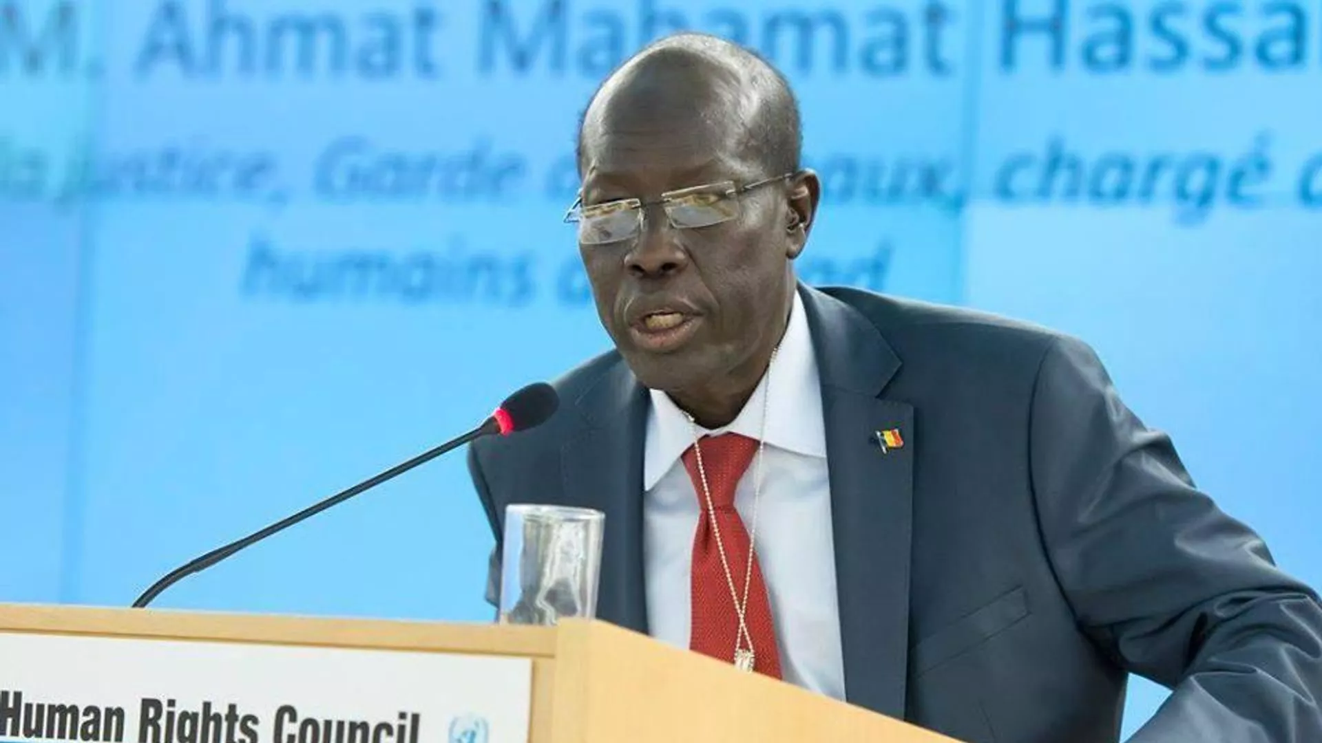 Départ des forces françaises du Tchad: "La France perd son emprise sur ses anciennes colonies"