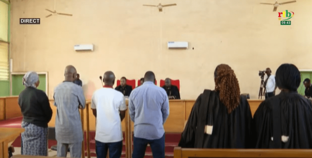 Burkina : peines de prison et amendes pour quatre prévenus