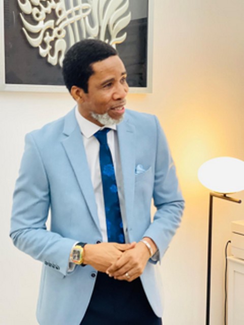 Selon le prestigieux magazine Financial Afrik :   Mohamed Kéïta (Chairman d’ABD Groupe) et Mossadeck Bally parmi les 100 personnalités qui transforment l’Afrique !