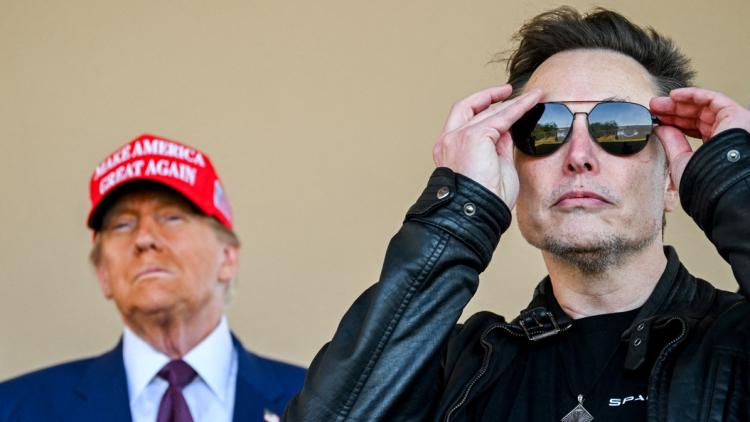 Elon Musk devient le premier homme à posséder une fortune de plus de 400 milliards de dollars