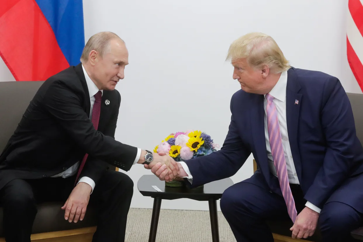 Vladimir Poutine et Donald Trump réunis pour un tête à tête ? Le président russe est prêt « à tout moment »