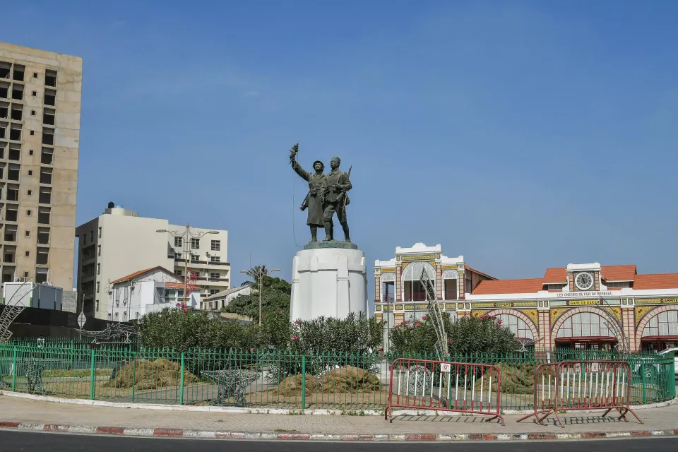 Des «traîtres» ayant combattu «leurs frères» africains : un ministre sénégalais s'en prend violemment aux tirailleurs