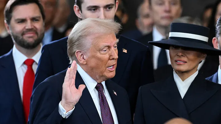 Trump déclare qu’il n’y a que deux genres et devrait signer un décret contre l’idéologie transgenre
