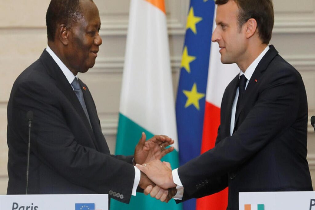 La France va maintenir 80 militaires en Côte d'Ivoire, selon le ministre de la Défense