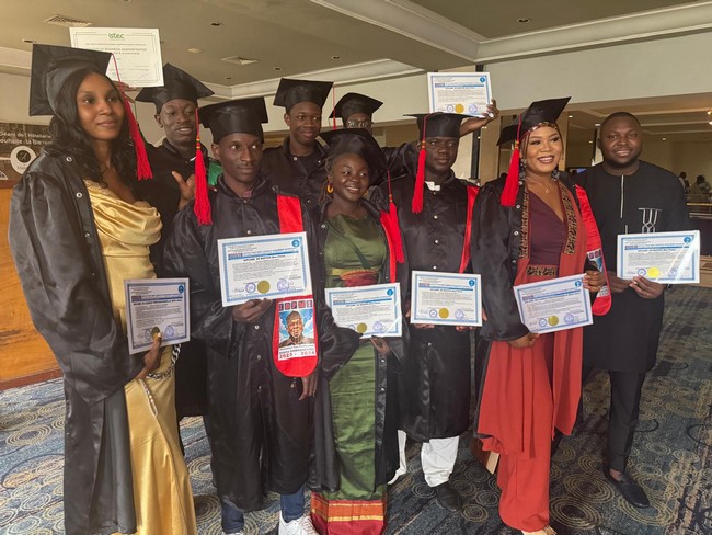 Remise de diplômes des licences et masters à l’ISFMI La promotion 2024  Feu Adama Samassékou,  désormais employable !
