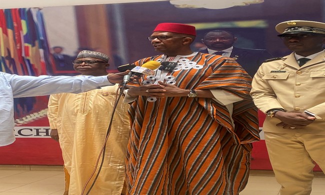 Koulikoro : Mamou Daffé lance Faso Baro Kènè