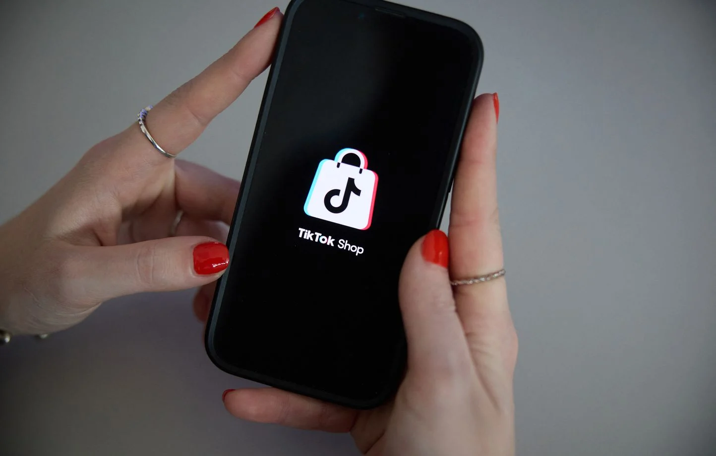 Qu’est-ce que TikTok Shop, la nouvelle fonctionnalité du réseau social qui arrive ce lundi ?